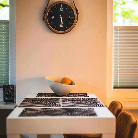 Caroliine Kesklinna Apartment